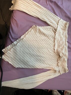 Zaful Cream Ribbed Off-Shoulder Long Sleeve Top